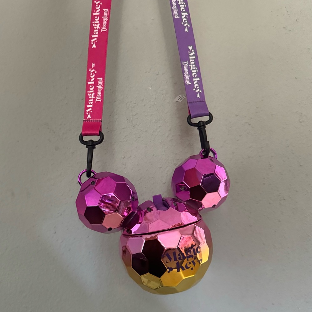 New Disney Parks Magic Key Mirrored Mickey mouse shaped sipper